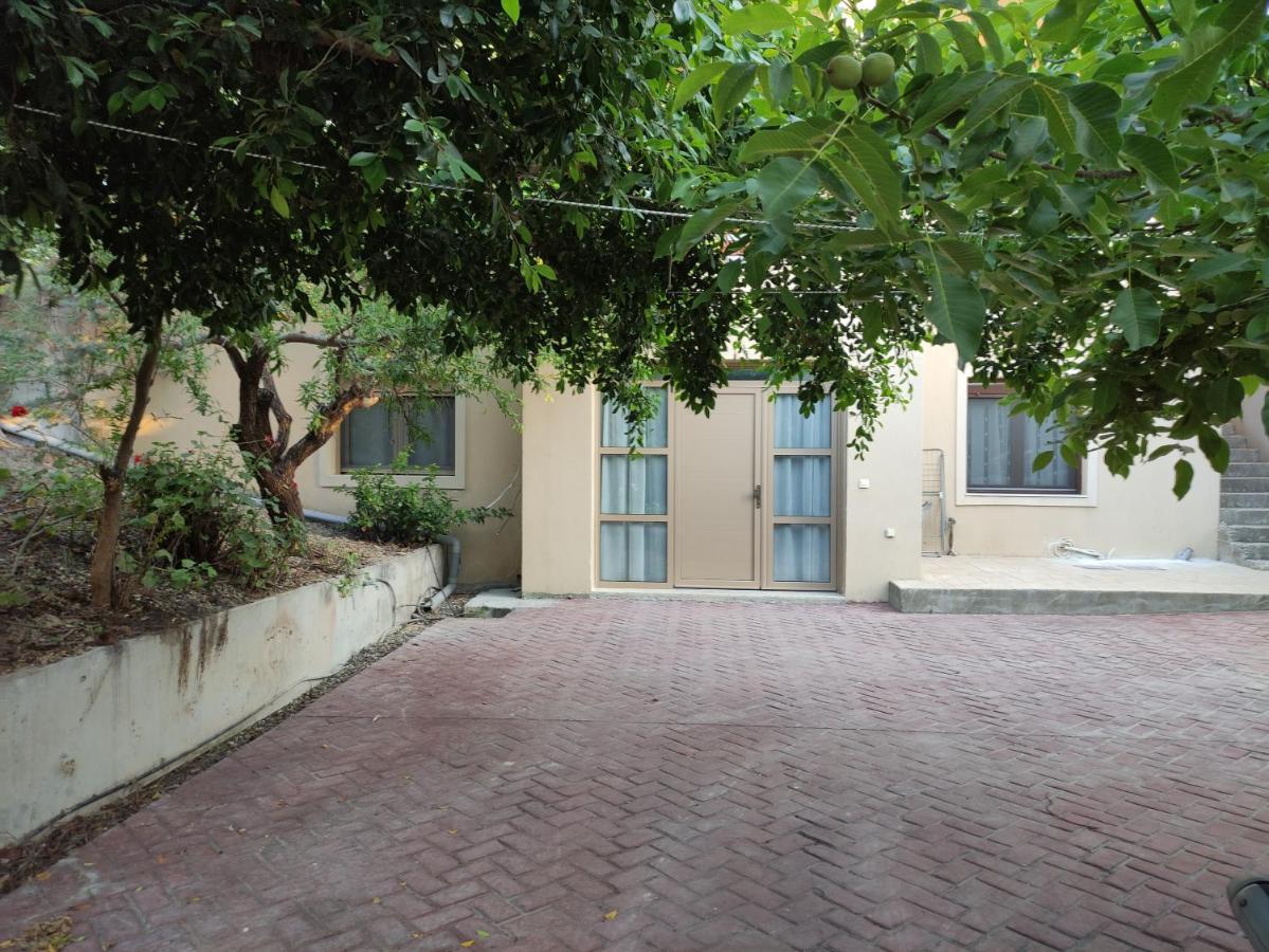 Under The Trees Heraklion (Crete) Exterior foto